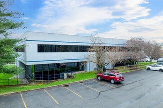 Plus de détails pour 2 Summit Ct, Fishkill, NY - Bureau à louer
