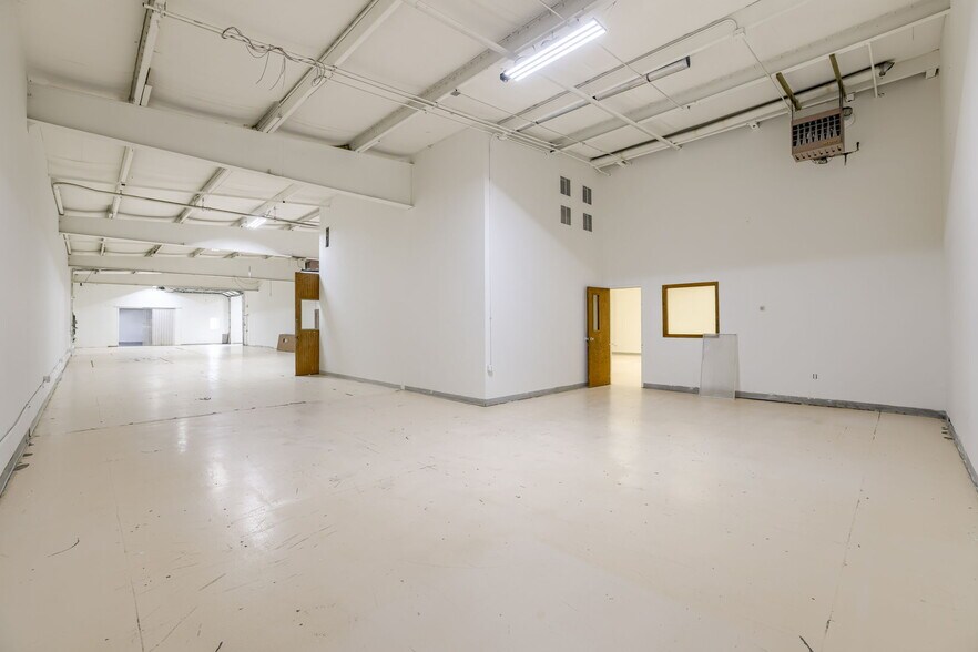 4800 N 57th St, Lincoln, NE à louer - Photo de l’immeuble – Image 3 sur 10