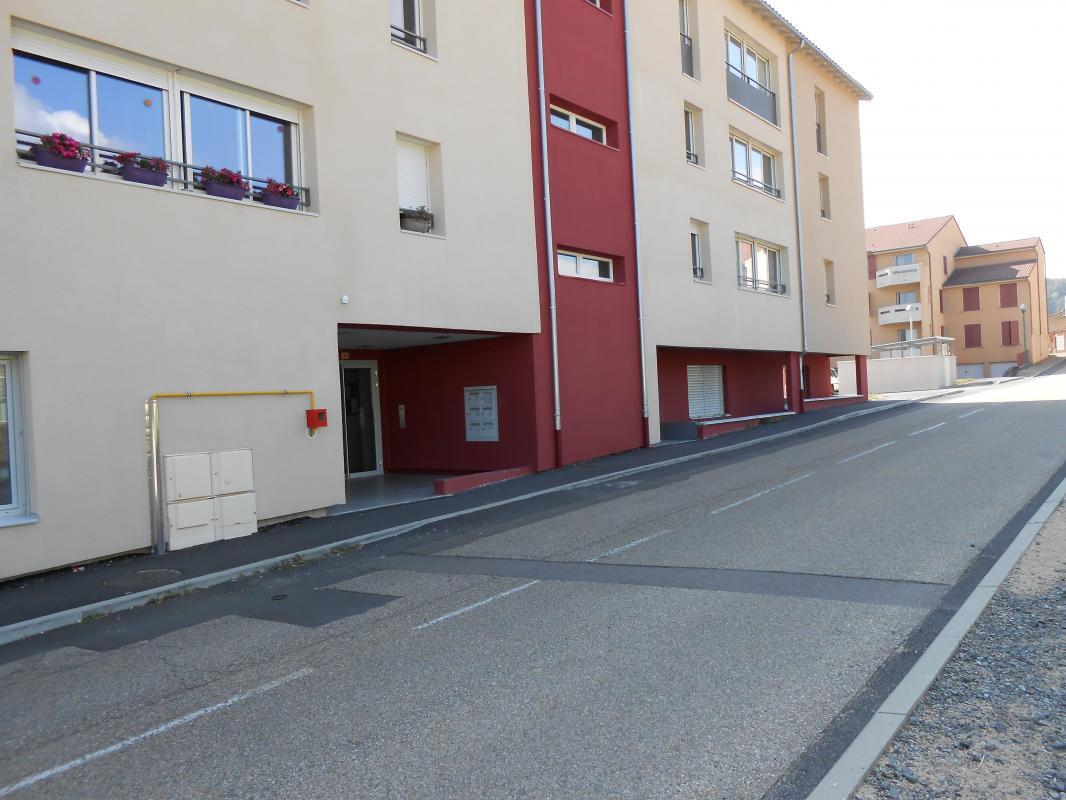 52 Rue Du Clos Du Puits, Hurigny à louer Photo de l’immeuble– Image 1 sur 3