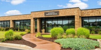 Plus de détails pour 1385 Mendota Heights Rd, Mendota Heights, MN - Local d’activités à vendre