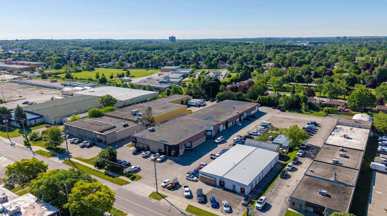 680 Bishop St N, Cambridge, ON à louer Aérien– Image 1 sur 3