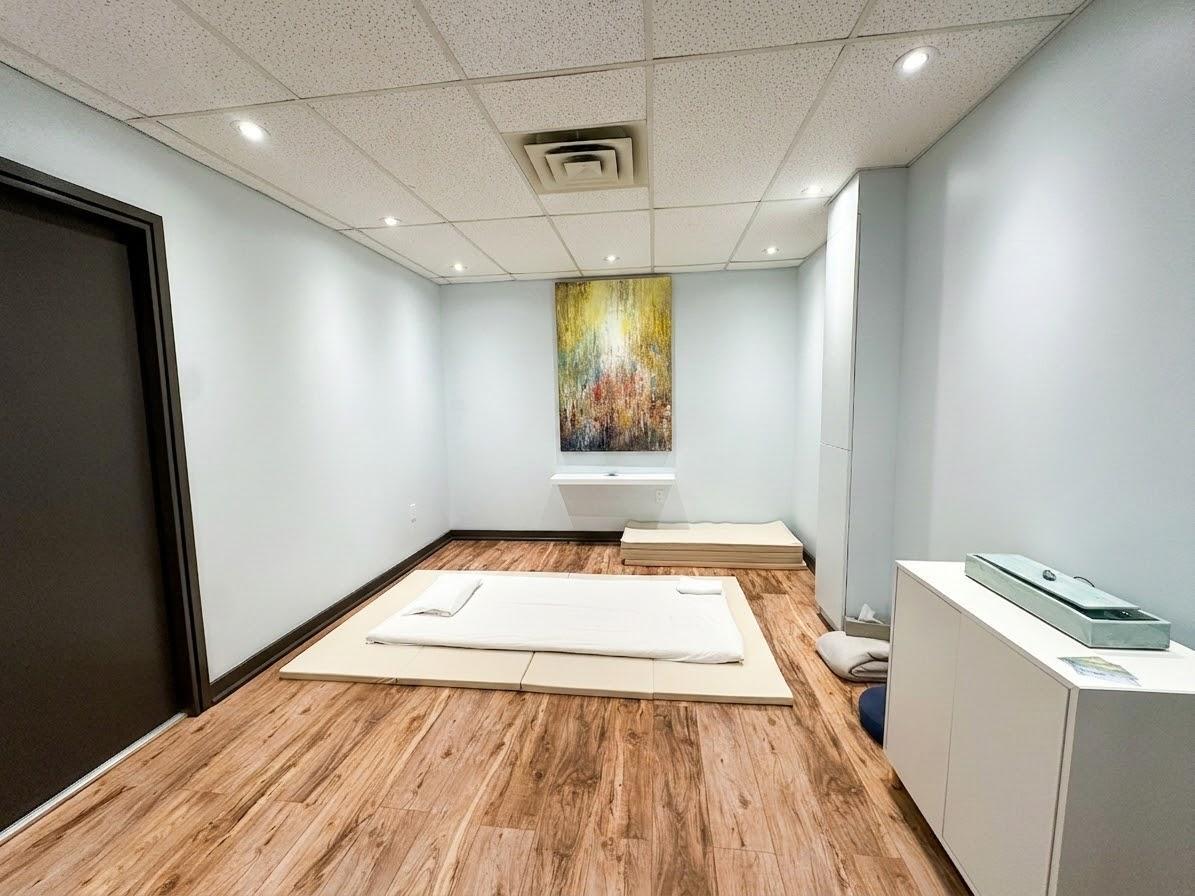 315 Avenue Rd, Toronto, ON M4V 2H2 - Lot 5 - - Photo intérieure - Image 2 of 4