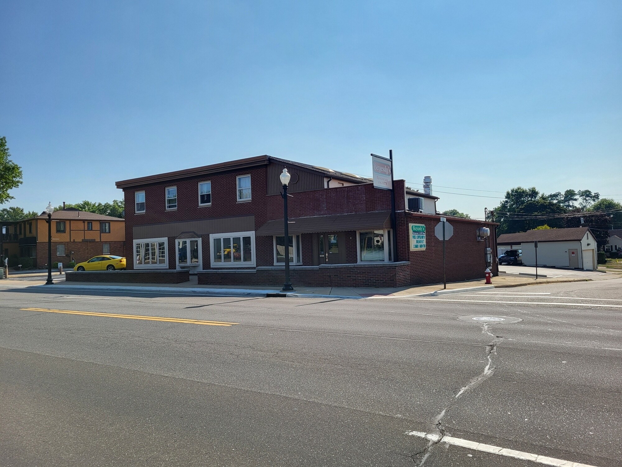 531-533 N Main St, Canton, OH à vendre Photo principale– Image 1 sur 10