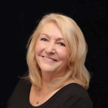 Kay Moore