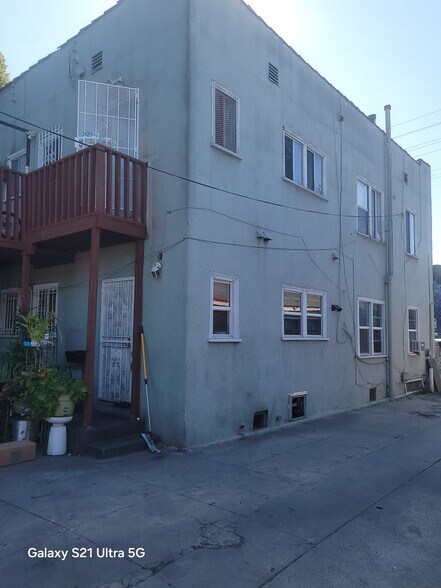 327 W 58th St, Los Angeles, CA à vendre - Photo de l’immeuble – Image 2 sur 6