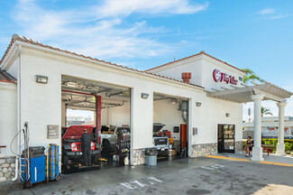 Plus de détails pour 9032 Adams Ave, Huntington Beach, CA - Local commercial à vendre