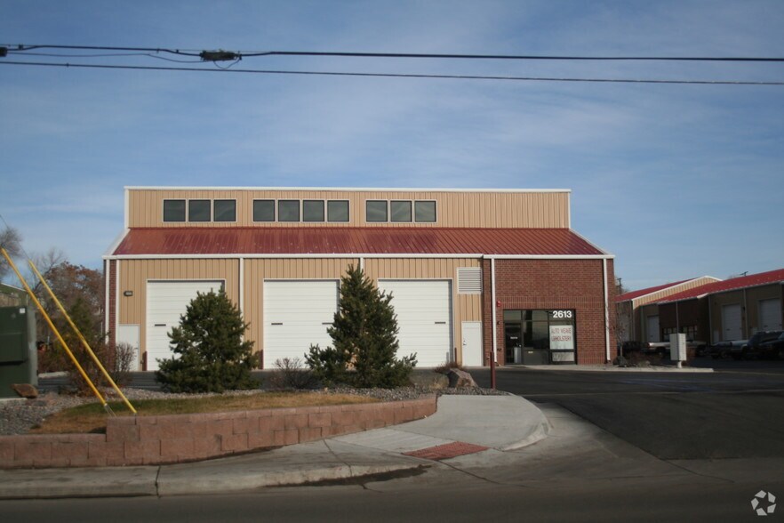 2613 W 64th Ave, Denver, CO à vendre - Photo principale – Image 1 sur 3