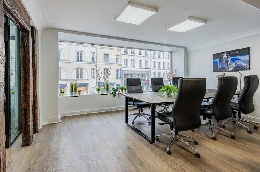 34 Rue Du Faubourg Saint-Antoine, Paris à louer - Photo de l’immeuble – Image 3 sur 4