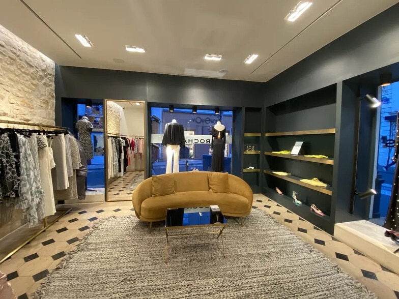 Local commercial dans Paris à louer - Photo intérieure – Image 3 sur 5