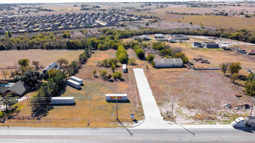 204 N Highway 171, Godley, TX à vendre - Photo de l’immeuble – Image 3 sur 5