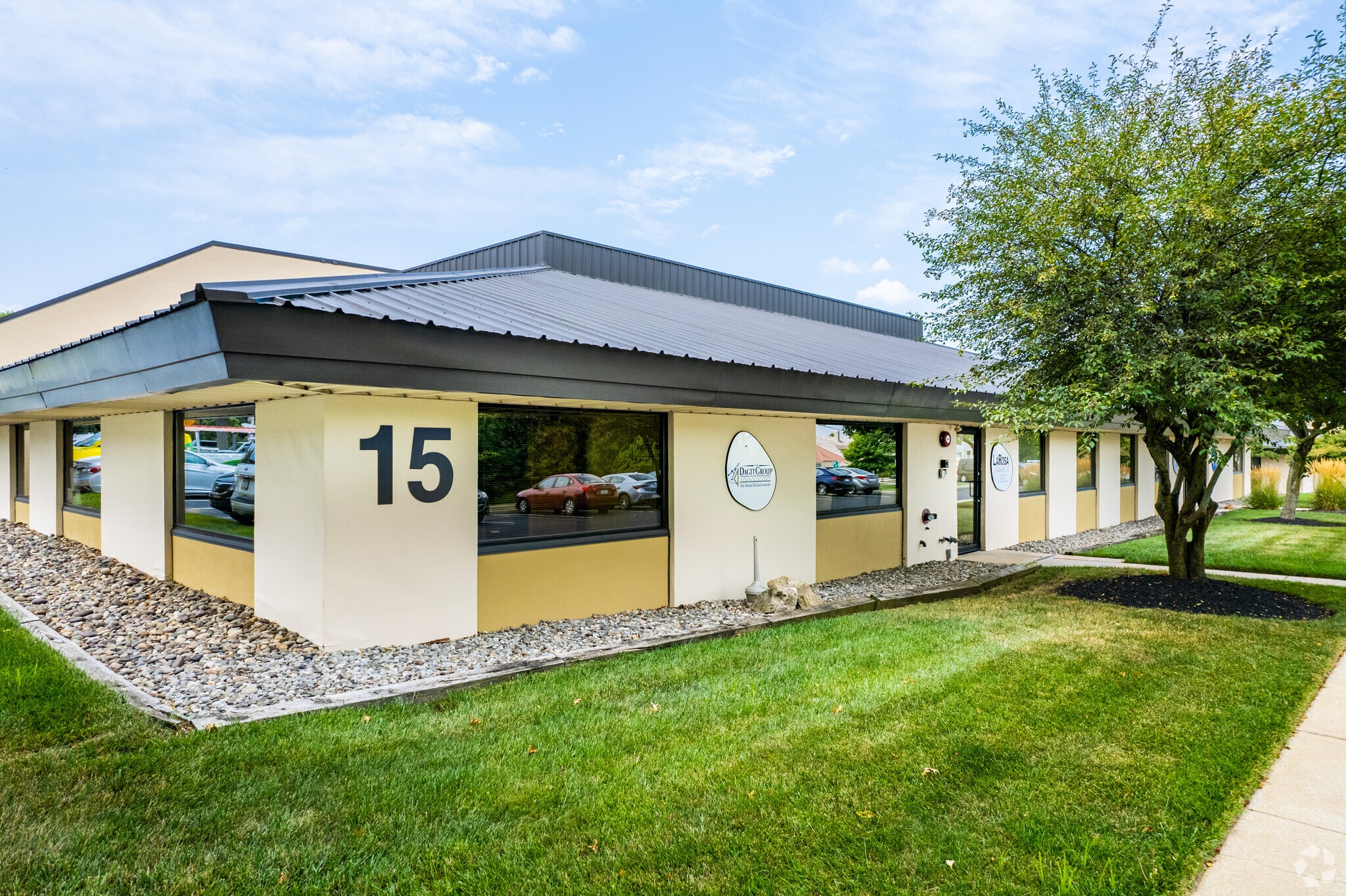 75 E Uwchlan Ave, Exton, PA à louer Photo principale– Image 1 sur 9