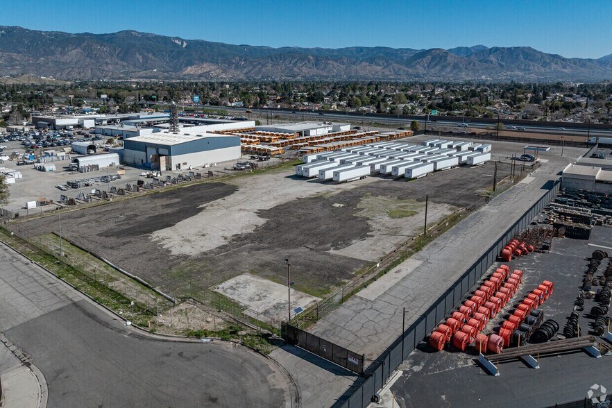 N I St, San Bernardino, CA à vendre - Photo de l’immeuble – Image 2 sur 14
