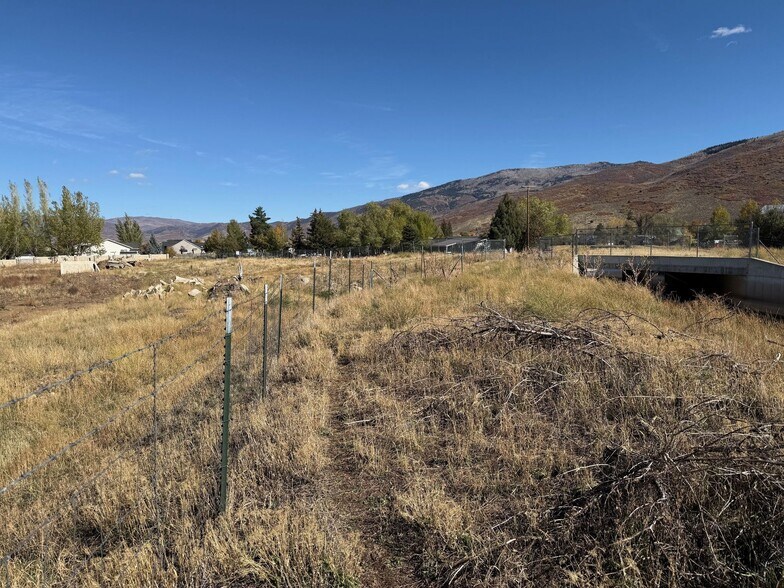 258 N 100 W, Kamas, UT à vendre - Photo de l’immeuble – Image 3 sur 4