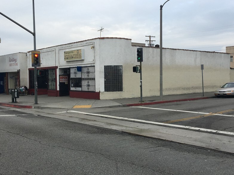 1305 S Atlantic Blvd, Los Angeles, CA à louer - Photo de l’immeuble – Image 2 sur 3