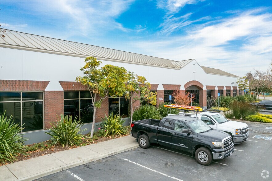 1145 Atlantic Ave, Alameda, CA à louer - Photo de l’immeuble – Image 3 sur 8