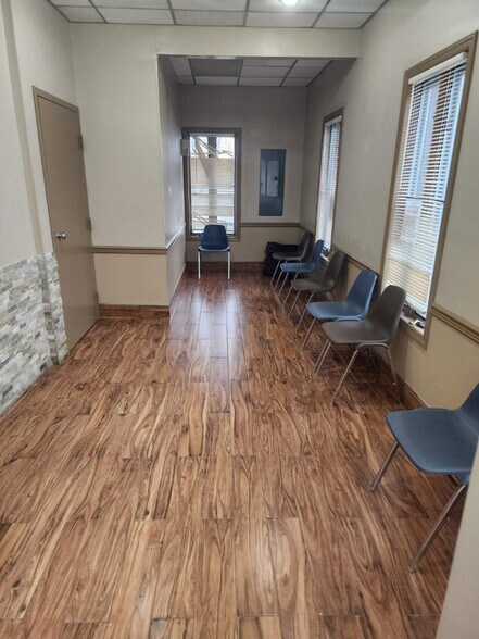 1014 Raritan Ave, Highland Park, NJ à louer - Photo de l’immeuble – Image 2 sur 5