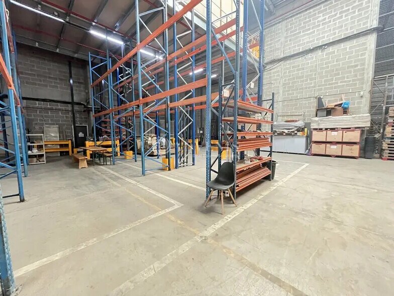 Industriel/Logistique dans Croissy-Beaubourg à louer - Photo de l’immeuble – Image 3 sur 9