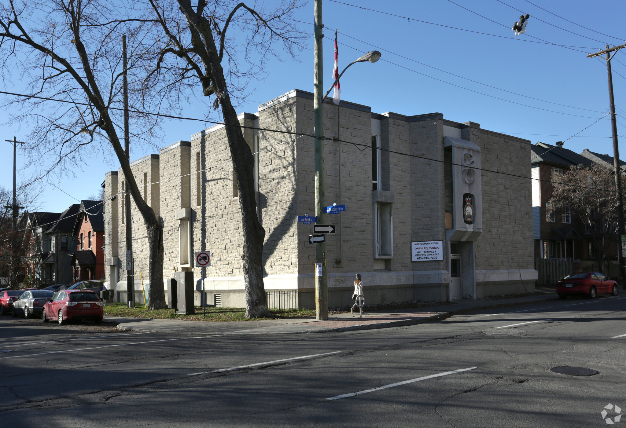 330 Kent St, Ottawa, ON à vendre Photo de l’immeuble– Image 1 sur 15