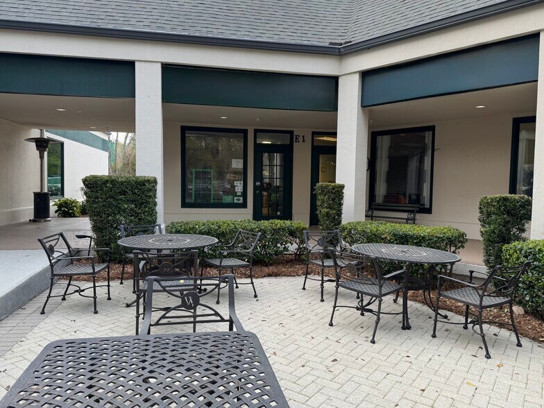 1000 William Hilton Pky, Hilton Head Island, SC à vendre - Photo de l’immeuble – Image 2 sur 4