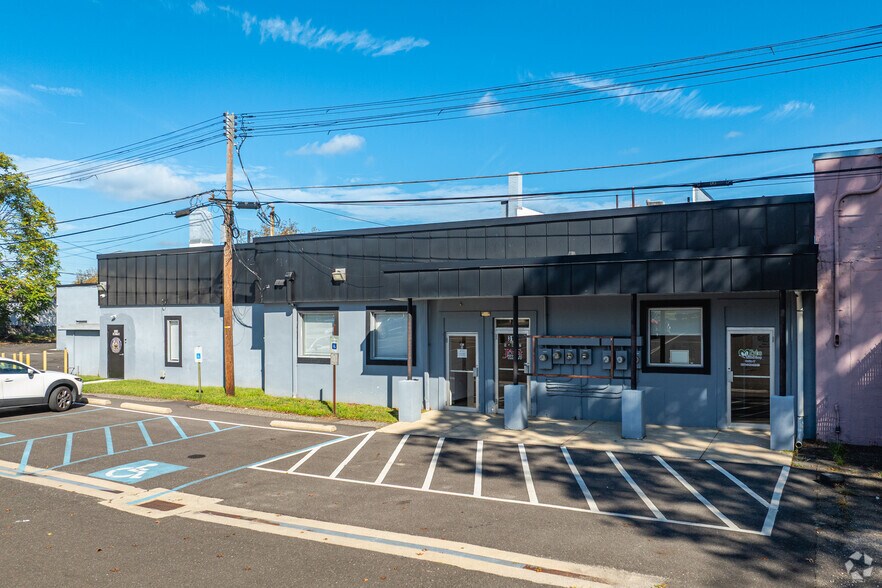 307 - 319 W Landis Ave, Vineland, NJ à louer - Photo de l’immeuble – Image 2 sur 6