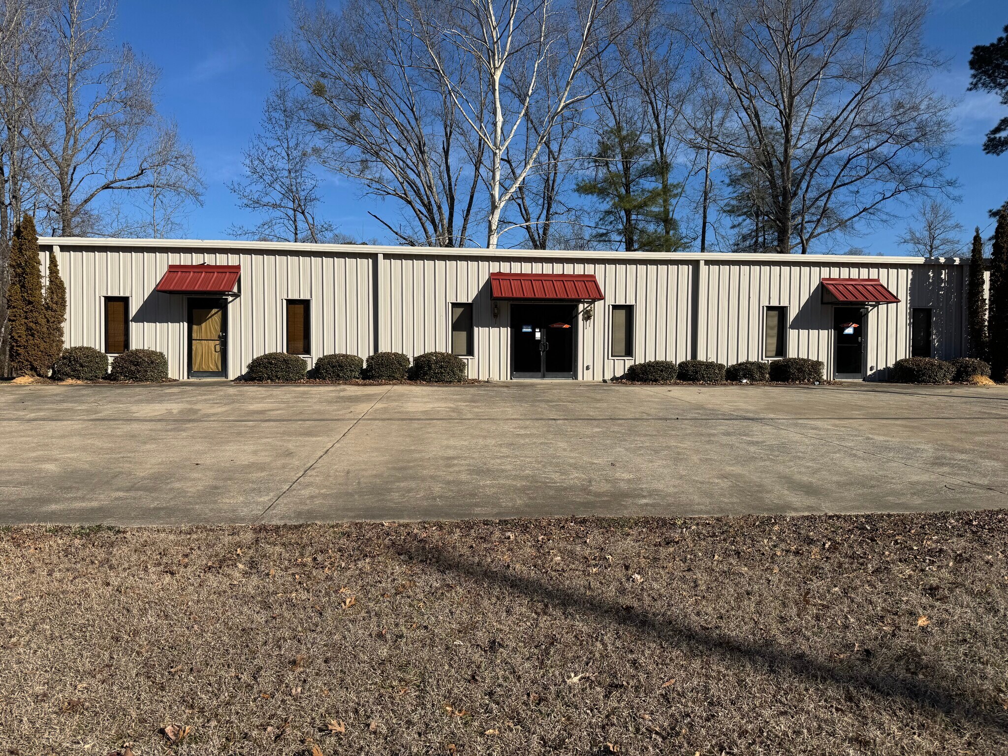 1721 E Ridgewood Rd, Jasper, AL à louer Photo de l’immeuble– Image 1 sur 17