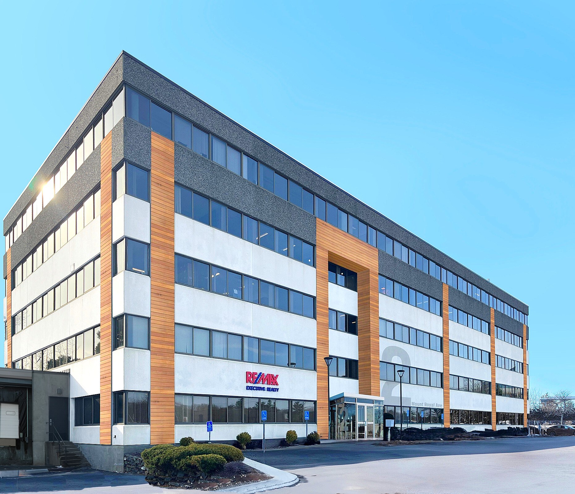 2 Mount Royal Ave, Marlborough, MA à louer Photo principale– Image 1 sur 15