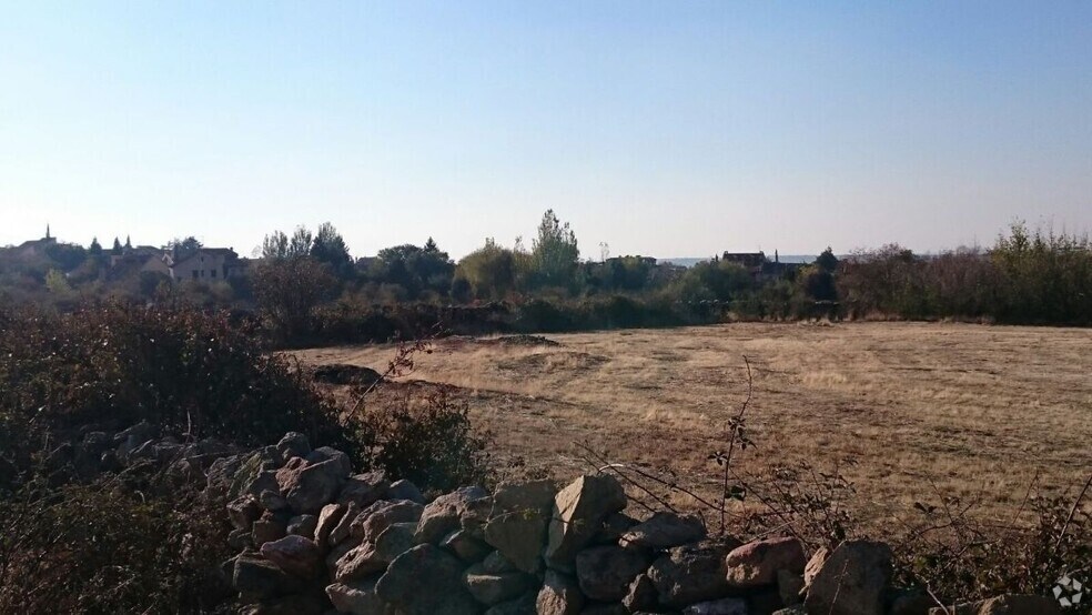 Terrain dans Torrecaballeros, Segovia à vendre - Photo de l’immeuble – Image 3 sur 5