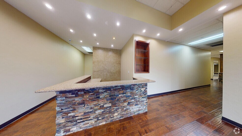 15603 W Hardy Rd, Houston, TX à vendre - Numérisation 3D Matterport – Image 2 sur 28