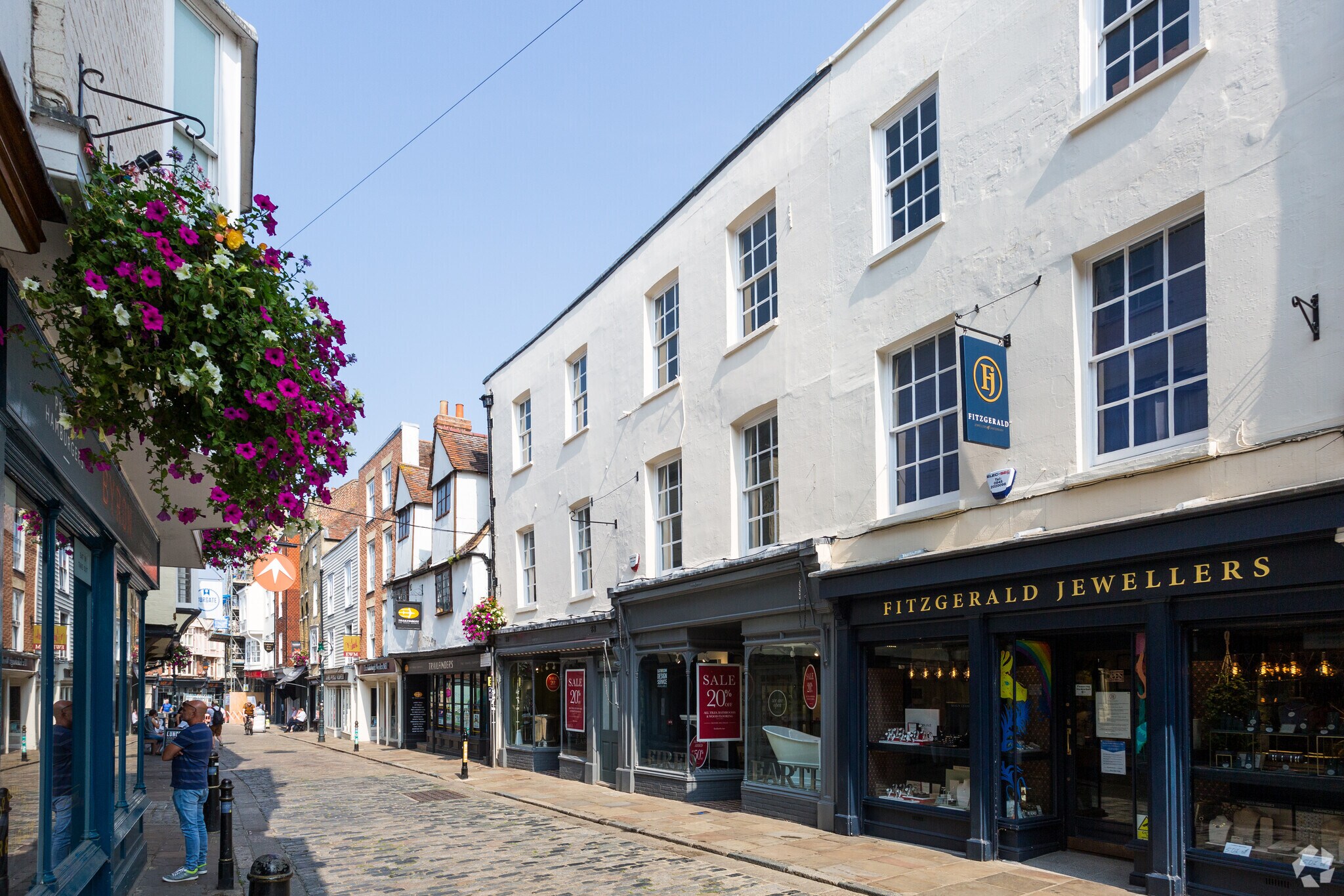 27-28 Burgate, Canterbury à louer Photo principale– Image 1 sur 4