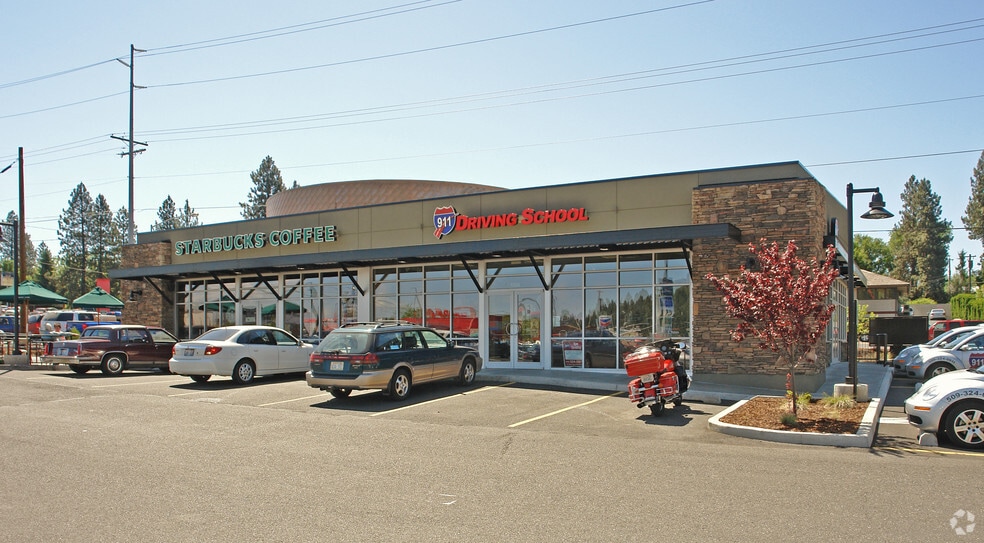 1704-1706 W Francis Ave, Spokane, WA à vendre - Photo principale – Image 1 sur 2