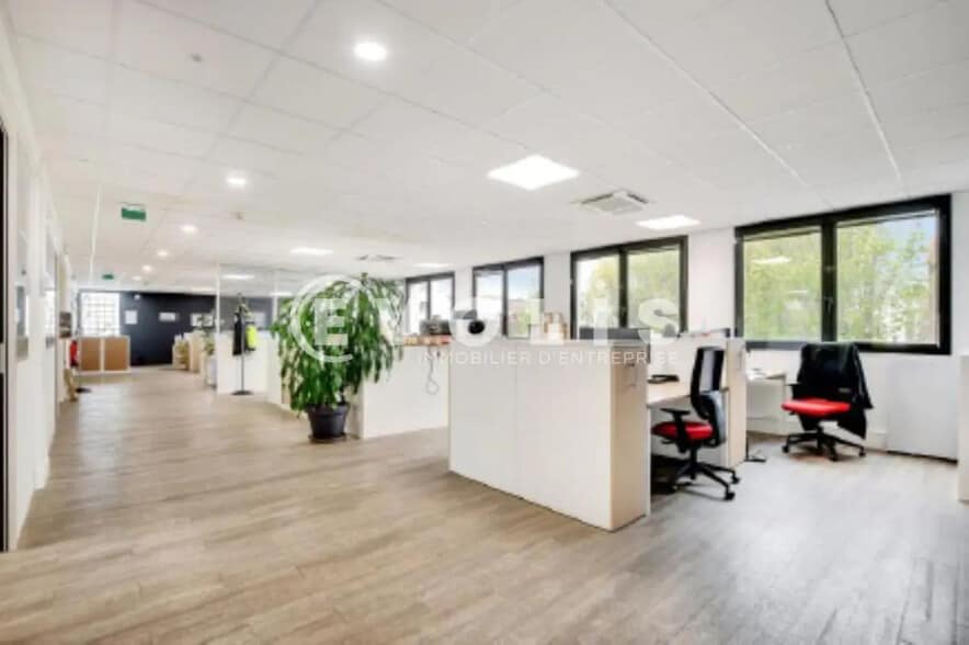 Bureau dans Gentilly à louer - Photo intérieure – Image 2 sur 5