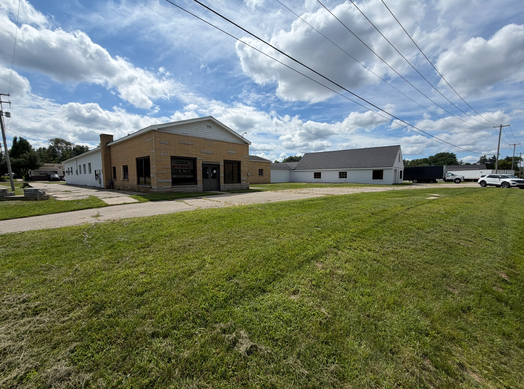 1065 W Green St, Hastings, MI à louer Photo principale– Image 1 sur 5