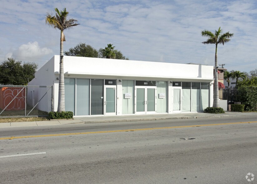 859-863 NE 79th St, Miami, FL à louer - Photo de l’immeuble – Image 2 sur 14