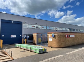 6-10 Stapledon Rd, Peterborough à louer Photo de l’immeuble– Image 1 sur 3