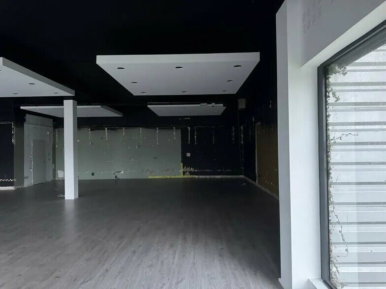 Local commercial dans Brest à louer - Photo intérieure – Image 2 sur 8