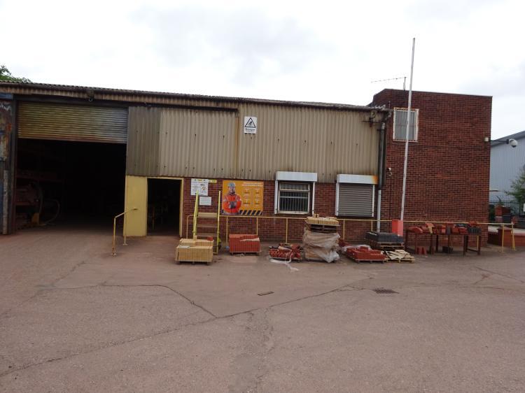 Overend Rd, Cradley Heath à vendre - Photo de l’immeuble – Image 3 sur 5