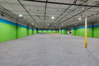 6750 N Bryan Dairy Rd, Seminole, FL à louer Photo intérieure– Image 2 sur 5