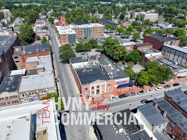 347 Main St, Poughkeepsie, NY à vendre - Photo de l’immeuble – Image 2 sur 8