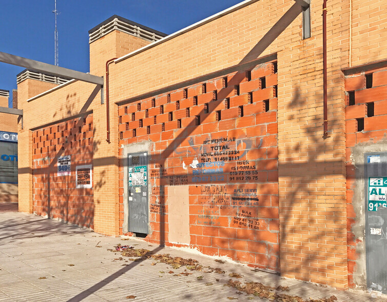 Avenida De Isabel De Farnesio, 804, Boadilla del Monte, Madrid à louer - Photo de l’immeuble – Image 2 sur 3