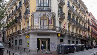 Plus de détails pour Calle Del Pez, 6, Madrid - Local commercial à louer
