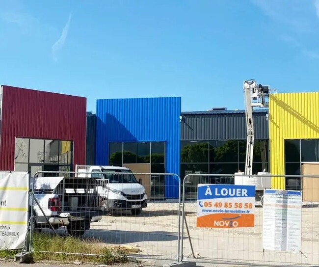 Plus de détails pour Local commercial à louer