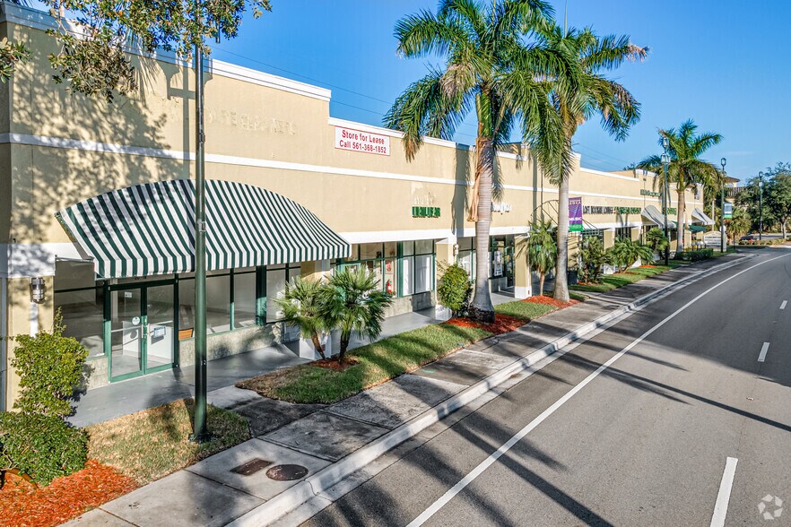 555 N Federal Hwy, Boca Raton, FL à louer - Photo de l’immeuble – Image 2 sur 9