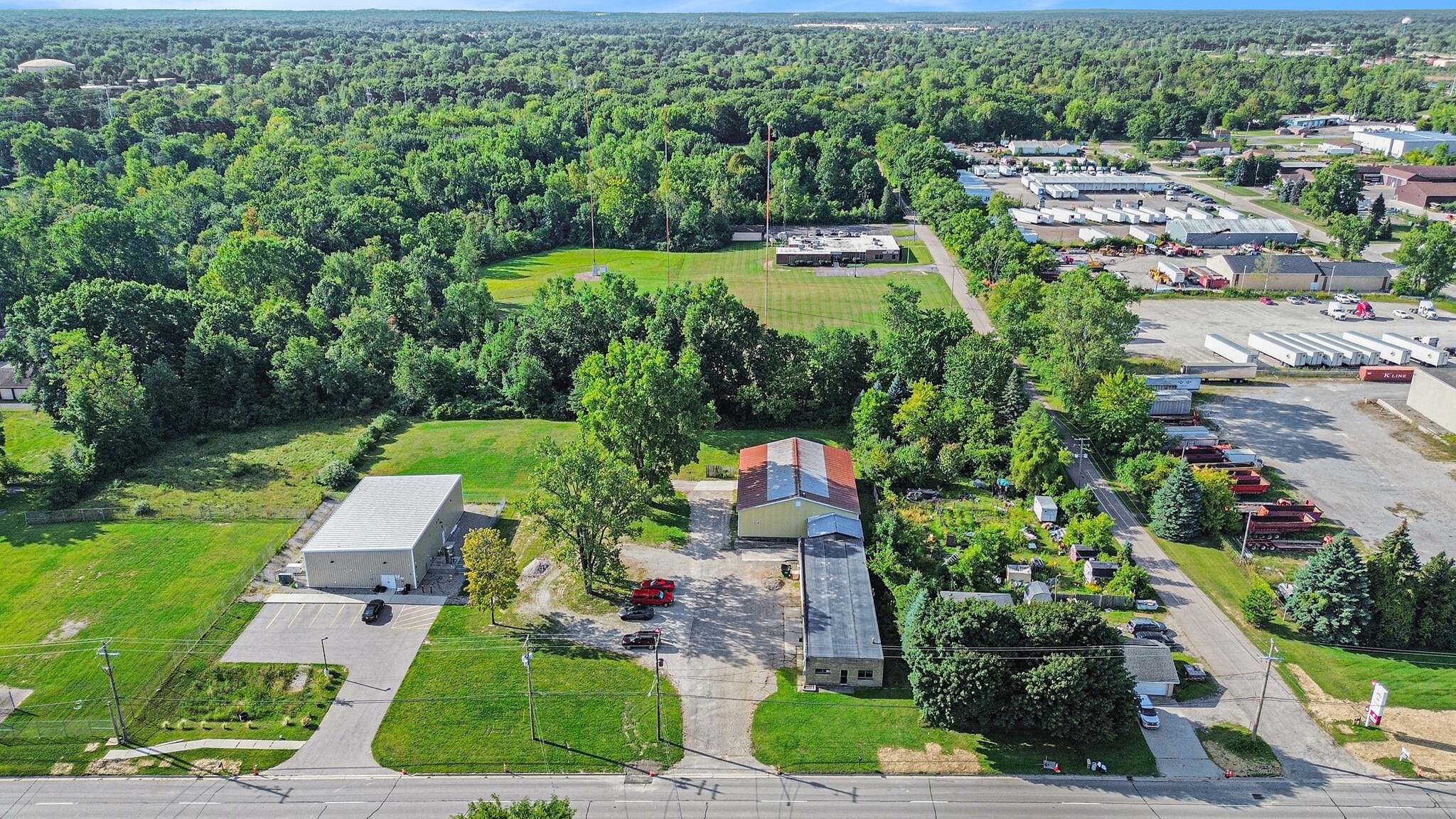 3344 E Bristol Rd, Burton, MI à vendre Photo intérieure– Image 1 sur 29