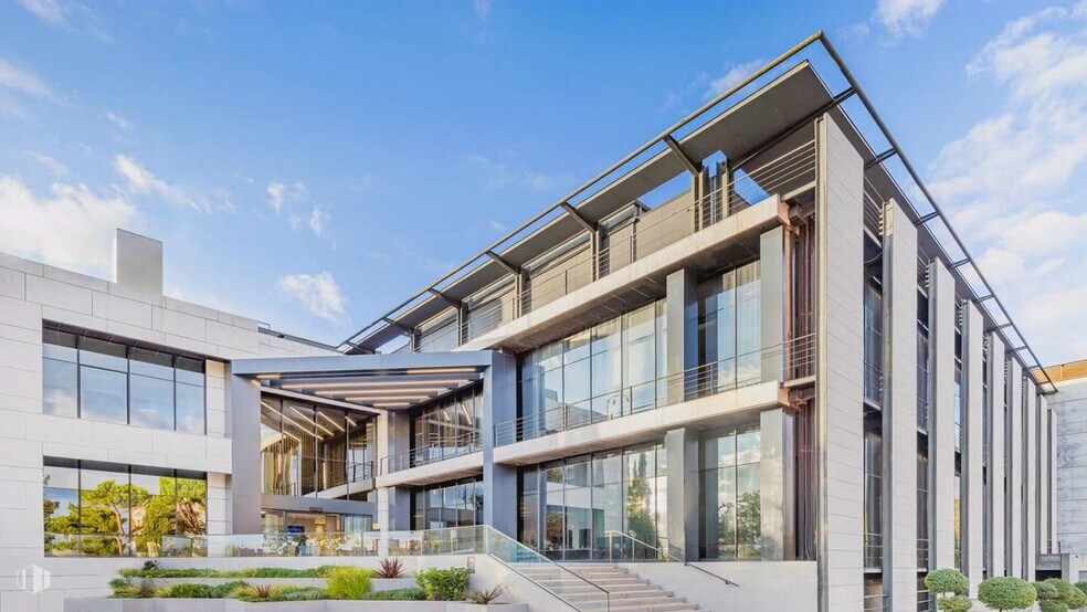 Avenida San Luis, Madrid, Madrid à louer - Vidéo sur l’annonce professionnelle – Image 2 sur 21