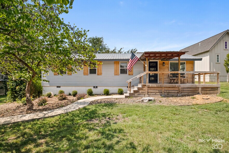 1107 Fillmore St, Bentonville, AR à vendre - Photo de l’immeuble – Image 2 sur 4
