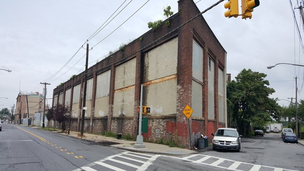 3015 Richmond Ter, Staten Island, NY à louer - Photo de l’immeuble – Image 2 sur 5
