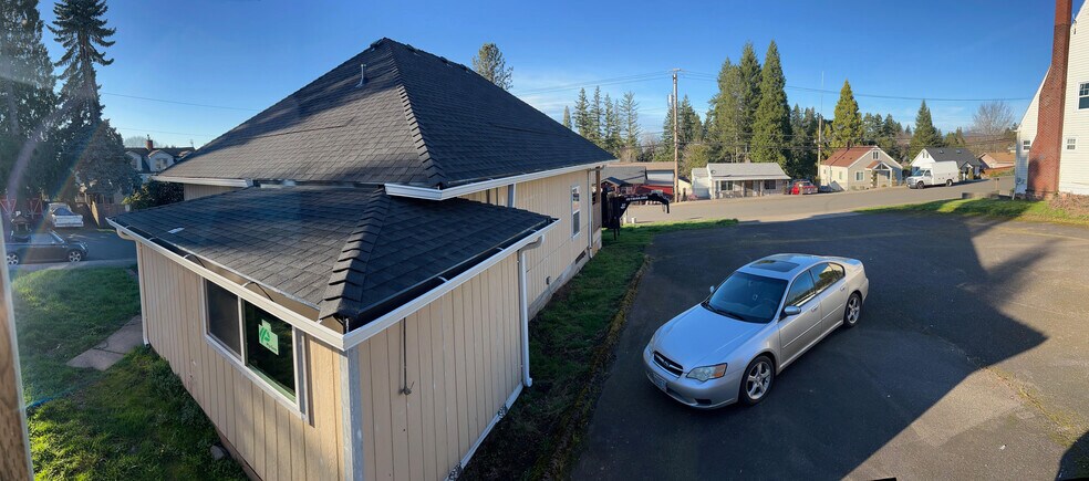 39342 Pleasant St, Sandy, OR à louer - Photo de l’immeuble – Image 2 sur 8