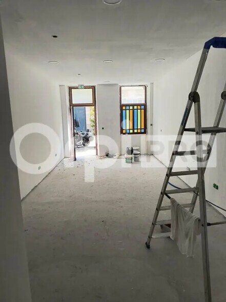 Local commercial dans Reims à louer - Photo intérieure – Image 2 sur 4