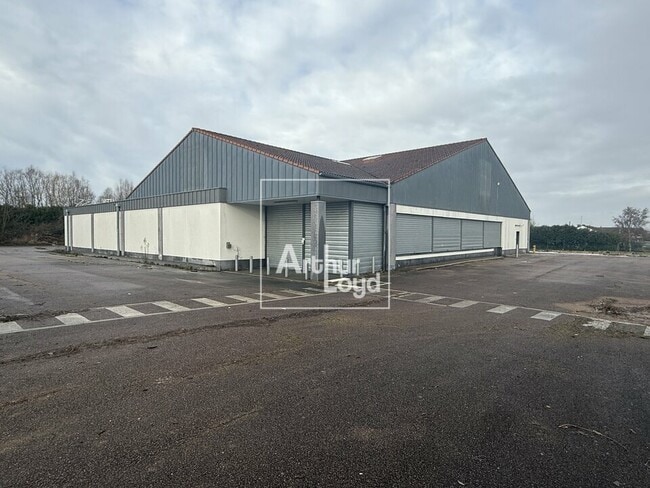 Plus de détails pour Local commercial à vendre