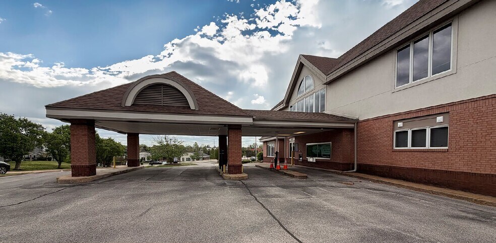 16415 Village Plaza View Dr, Wildwood, MO à louer - Photo principale – Image 1 sur 13